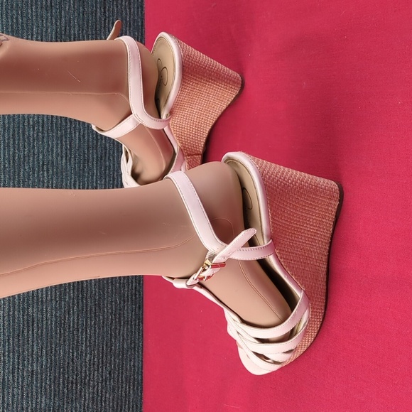 Jessica Simpson Javawn White Strappy Platform Wedge Sandals 8.5 M - Picture 5 of 16